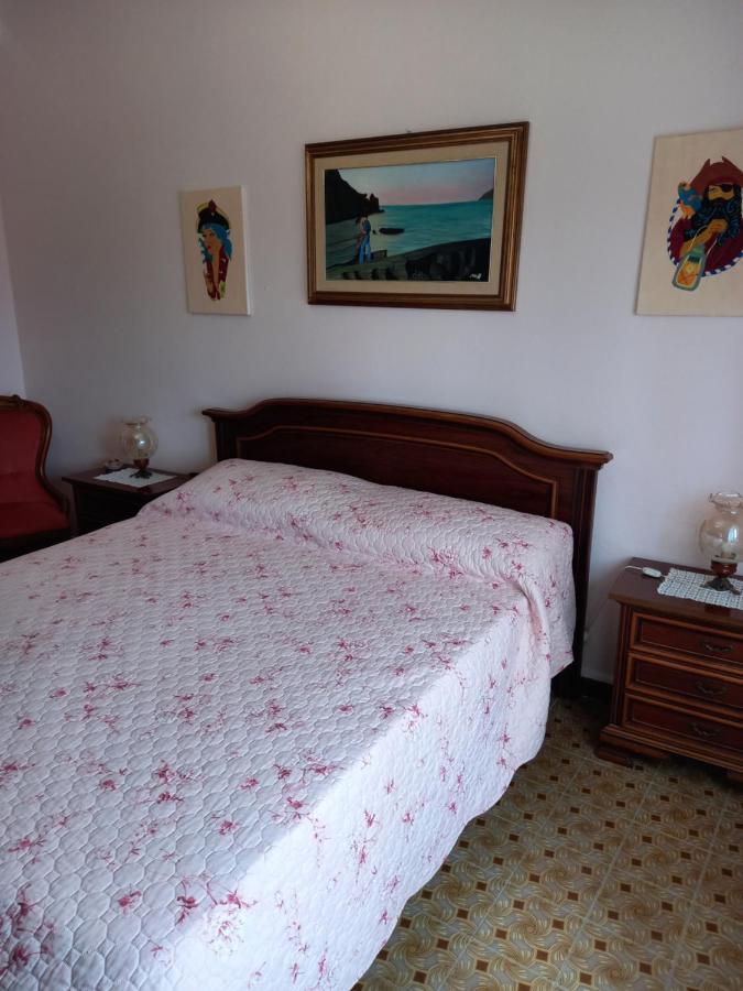 Casa Blu oltremare Villa SantʼAntìoco Exterior foto